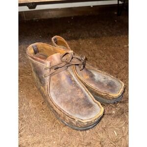 Clarks Wallabee Men 9.5M Boots Solid Chukka Lace Up Orig. Crepe Sole Gum Beeswax